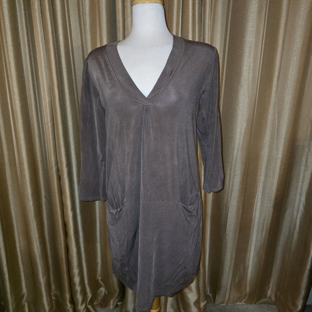 Dolan Left Coast Collection Taupe V-Neck Long Sleeve Dress Size Medium